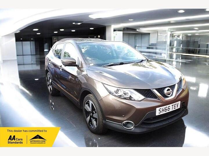 Nissan QASHQAI 1.2 DIG-T N-Connecta XTRON 2WD Euro 6 (s/s) 5dr