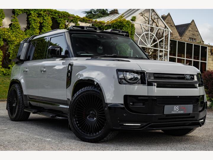 Land Rover Defender 110 2.0 SD4 SE Auto 4WD Euro 6 (s/s) 5dr