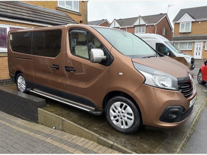 Renault TRAFIC 1.6L 4d  145 BHP