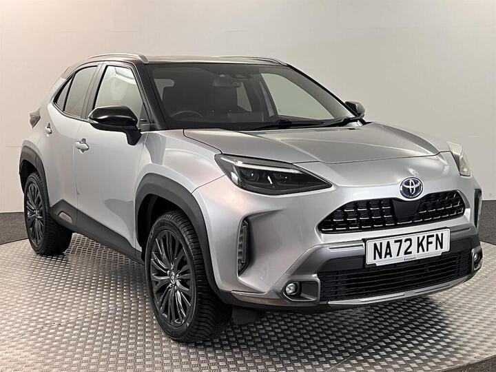 Toyota Yaris Cross 1.5 VVT-h Dynamic E-CVT AWD Euro 6 (s/s) 5dr Toyota Yaris Cross 1.5 VVT-h Dynamic E-CVT AWD Euro 6 (s/s) 5dr