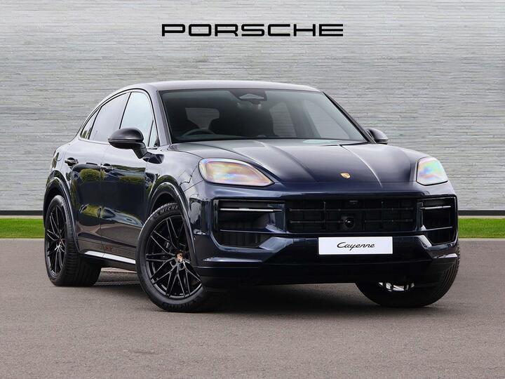 Porsche Cayenne 3.0 V6 E-Hybrid 25.9kWh S Black Edition TiptronicS 4WD Euro 6 (s/s) 5dr