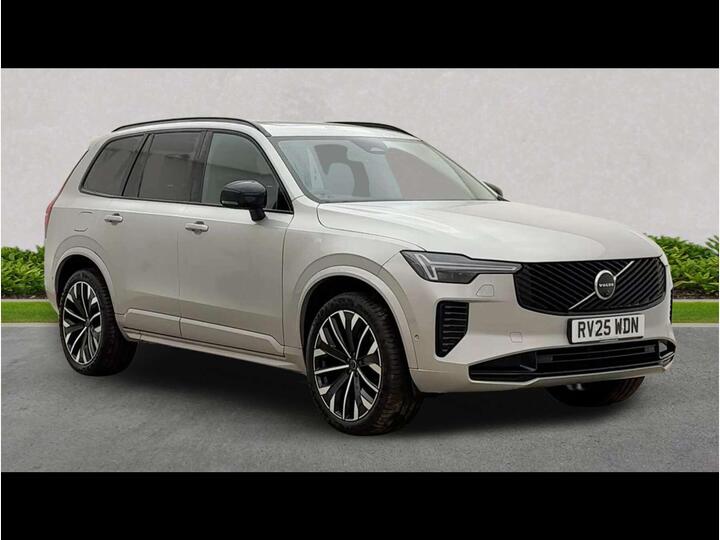 Volvo XC90 2.0 B5 MHEV Plus Auto 4WD Euro 6 (s/s) 5dr