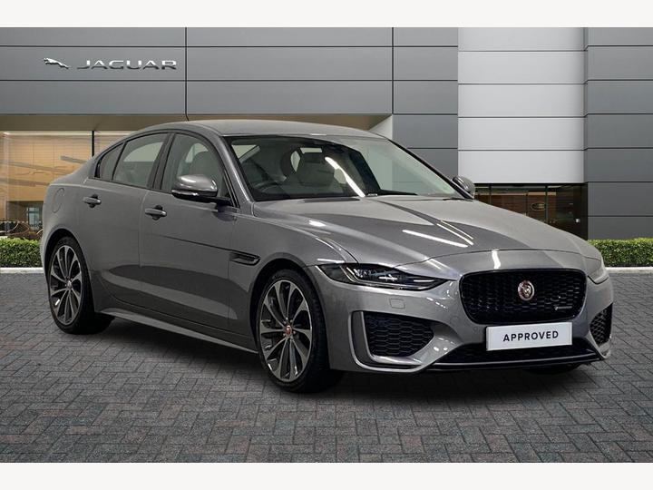 Jaguar XE DIESEL SALOON 2.0 D180 R-Dynamic SE Auto Euro 6 (s/s) 4dr