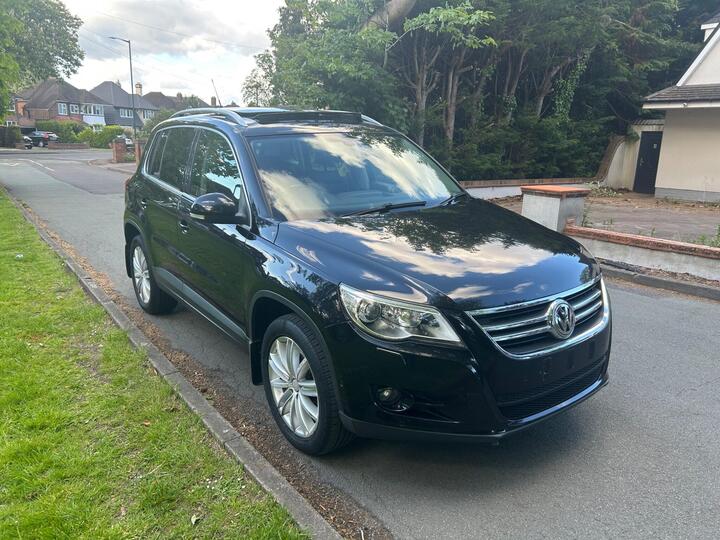 Volkswagen Tiguan 2.0 TDI Sport Auto 4WD Euro 4 5dr