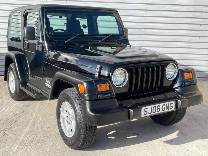 Jeep Wrangler 4.0 Summer Edition Soft Top 4x4 3dr