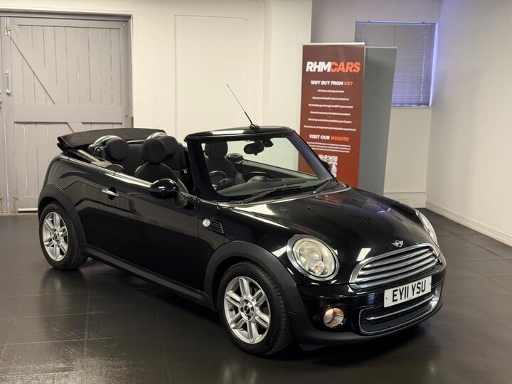 MINI Convertible 1.6 Cooper Euro 5 (s/s) 2dr
