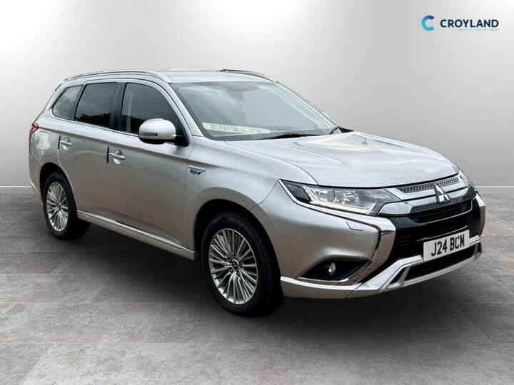 Mitsubishi OUTLANDER 2.4h TwinMotor 13.8kWh Juro CVT 4WD Euro 6 (s/s) 5dr