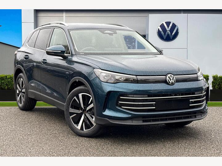 Volkswagen Tiguan 1.5 ETSI MHEV Elegance DSG Euro 6 (s/s) 5dr