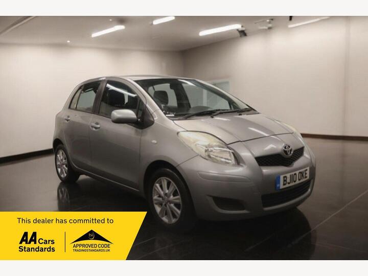 Toyota Yaris 1.33 Dual VVT-i TR Euro 4 (s/s) 5dr