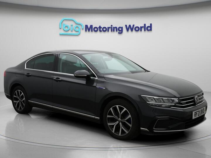 Volkswagen Passat 1.4 TSI 13kWh GTE DSG Euro 6 (s/s) 4dr Volkswagen Passat 1.4 TSI 13kWh GTE DSG Euro 6 (s/s) 4dr