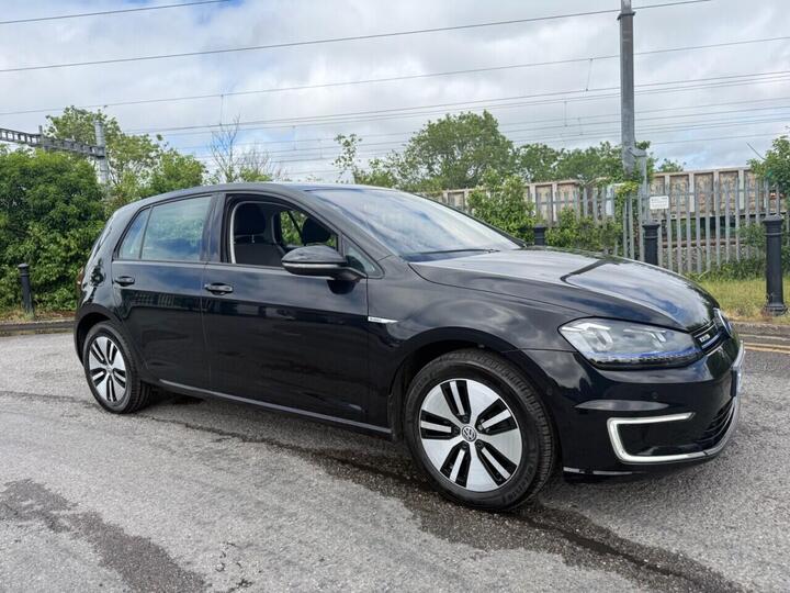 Volkswagen E-GOLF E-Golf Auto 5dr Volkswagen E-GOLF E-Golf Auto 5dr