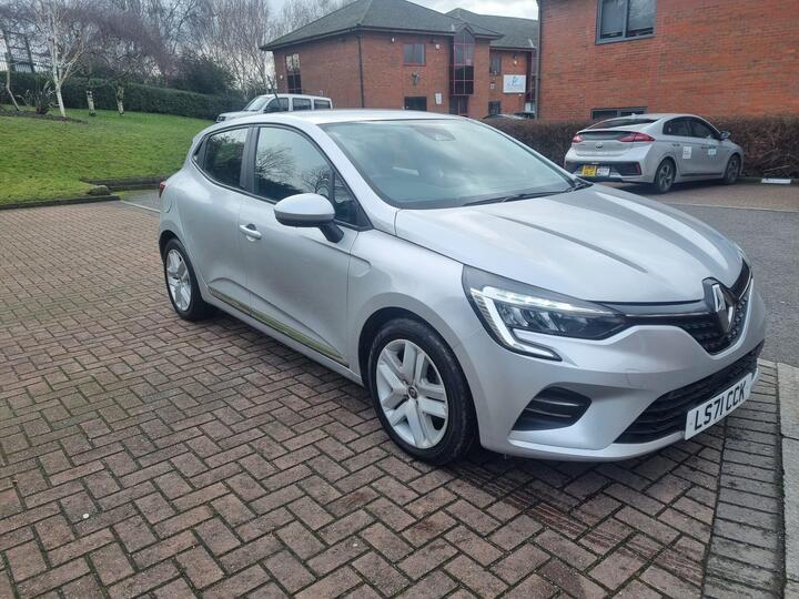 Renault Clio 1.6 E-TECH Play Auto Euro 6 (s/s) 5dr