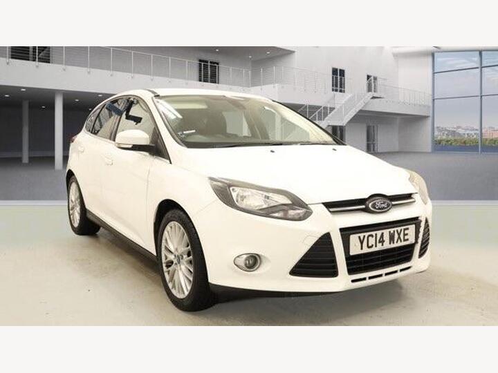 Ford Focus 1.0T EcoBoost Zetec Euro 5 (s/s) 5dr