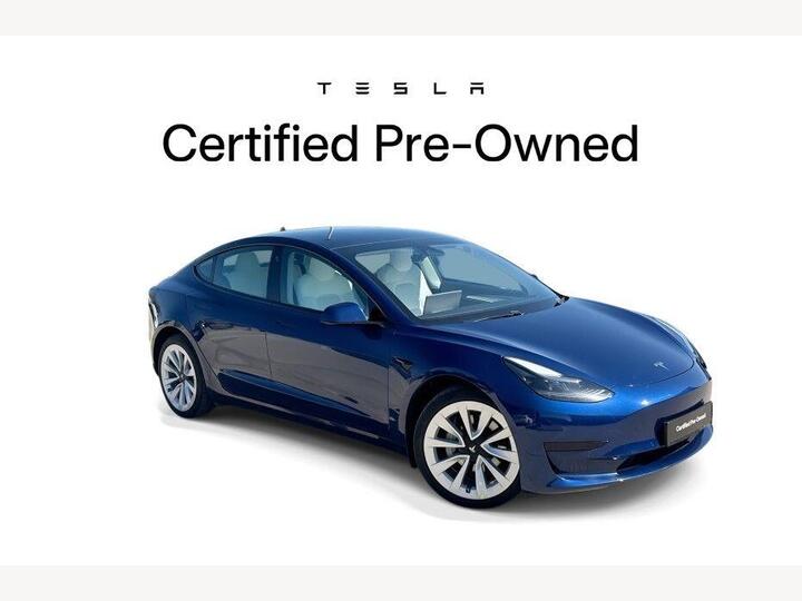 Tesla Model 3 Standard Range Plus Auto RWD 4dr
