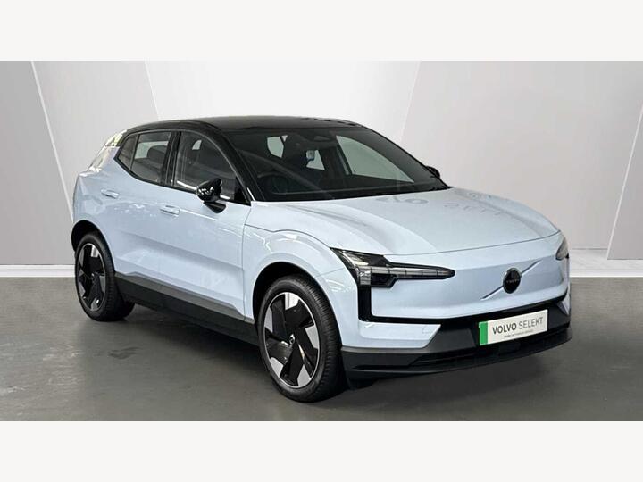 Volvo EX30 Twin Performance 69kWh Plus Auto AWD 5dr