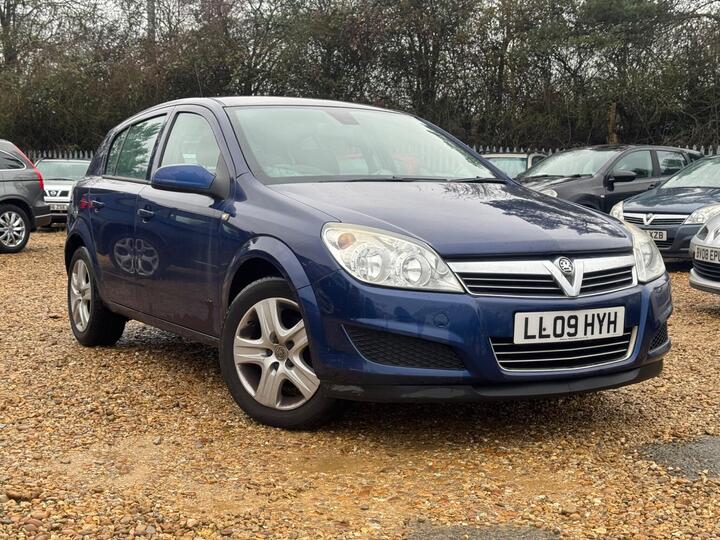 Vauxhall Astra 1.4i 16v Active 5dr