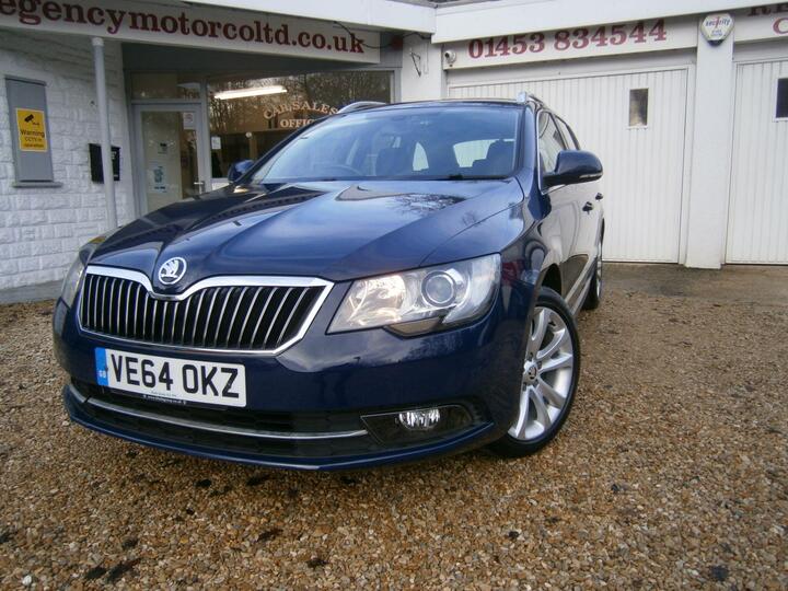 Skoda Superb 2.0 TDI SE DSG Euro 5 (s/s) 5dr