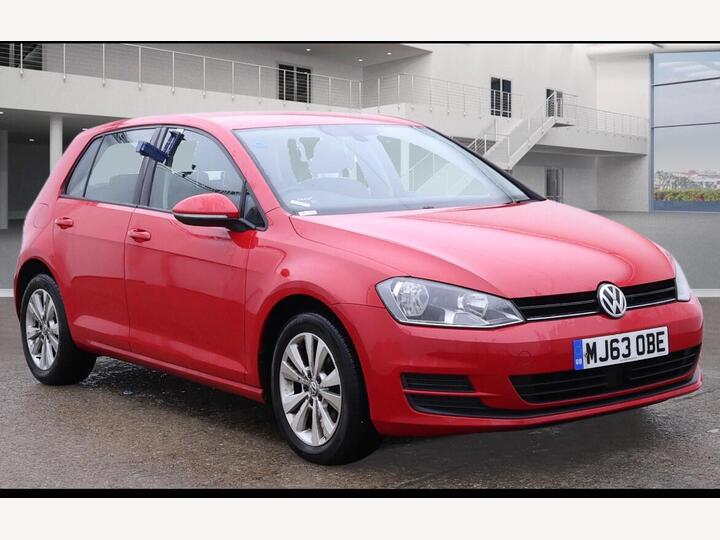 Volkswagen Golf 1.6 TDI BlueMotion Tech SE DSG Euro 5 (s/s) 5dr