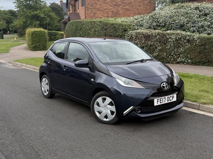 Toyota AYGO 1.0 VVT-i X-play Euro 6 5dr