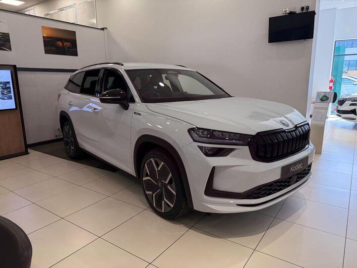 Skoda Kodiaq 2.0 TDI SportLine DSG 4WD Euro 6 (s/s) 5dr (7 Seat)