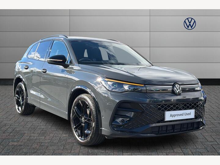 Volkswagen Tiguan 1.5 ETSI MHEV Black Edition DSG Euro 6 (s/s) 5dr
