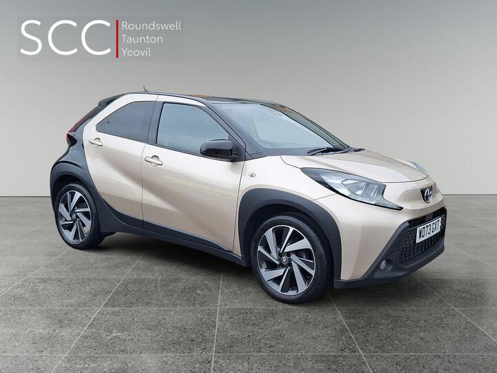 Toyota Aygo X 1.0 VVT-i Edge X-shift Euro 6 (s/s) 5dr Toyota Aygo X 1.0 VVT-i Edge X-shift Euro 6 (s/s) 5dr