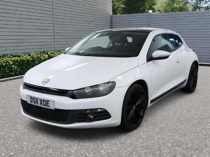 Volkswagen Scirocco 2.0 TDI BlueMotion Tech GT DSG Euro 5 (s/s) 3dr