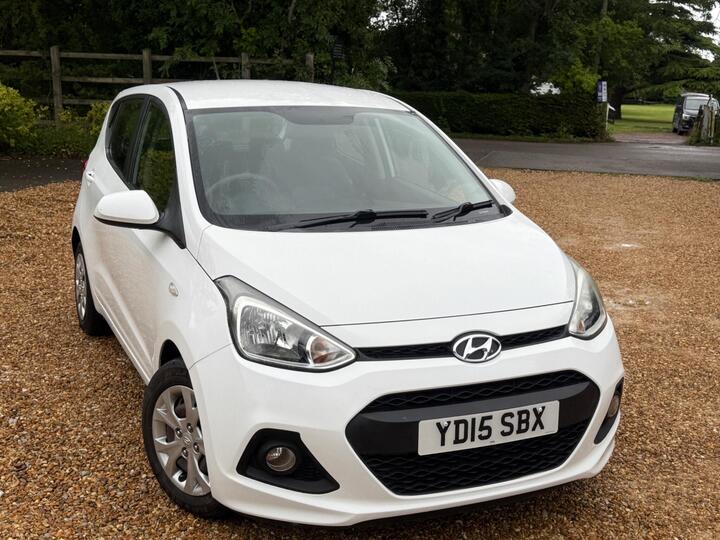 Hyundai I10 1.0 SE Euro 5 5dr Hyundai I10 1.0 SE Euro 5 5dr