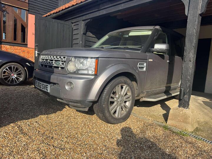 Land Rover DISCOVERY 3.0 SD V6 XS Auto 4WD Euro 5 5dr