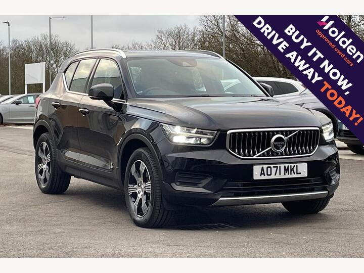Volvo XC40 2.0 B4 MHEV Inscription Auto Euro 6 (s/s) 5dr