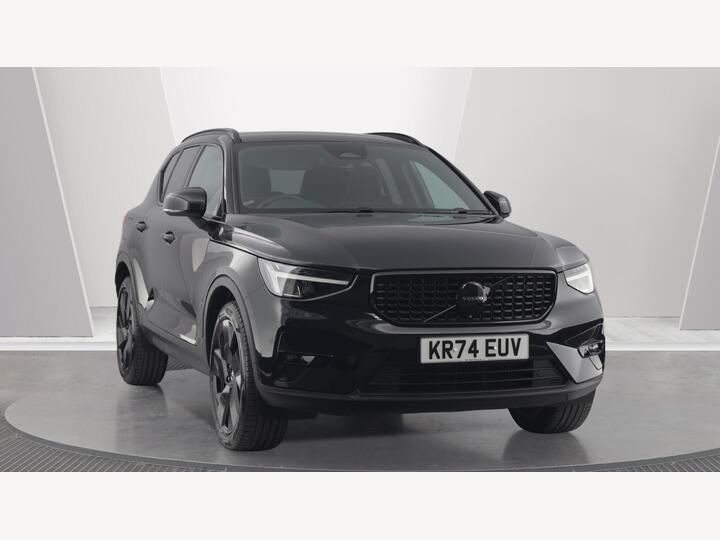 Volvo XC40 2.0 B3 MHEV Plus Black Edition DCT Auto Euro 6 (s/s) 5dr