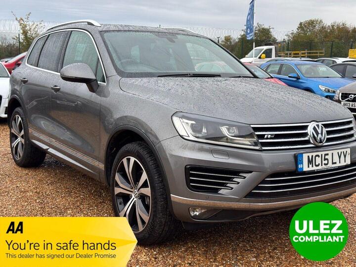 Volkswagen TOUAREG 3.0 TDI V6 BlueMotion Tech R-Line Tiptronic 4WD Euro 6 (s/s) 5dr Volkswagen TOUAREG 3.0 TDI V6 BlueMotion Tech R-Line Tiptronic 4WD Euro 6 (s/s) 5dr