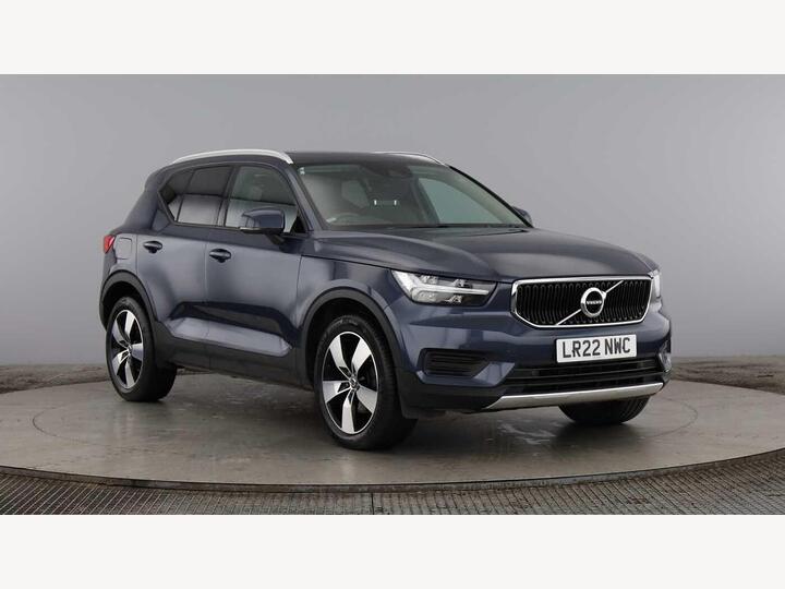 Volvo XC40 2.0 B4 MHEV Momentum DCT Auto Euro 6 (s/s) 5dr