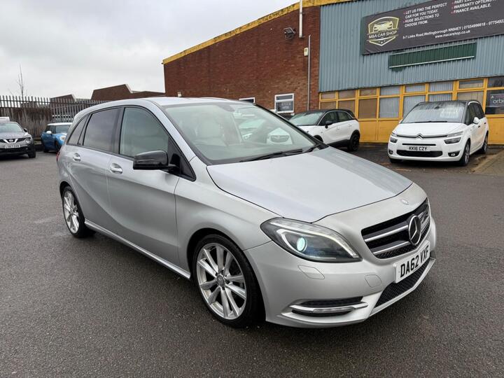 Mercedes-Benz B Class 1.8 B200 CDI BlueEfficiency Sport 7G-DCT Euro 5 (s/s) 5dr Mercedes-Benz B Class 1.8 B200 CDI BlueEfficiency Sport 7G-DCT Euro 5 (s/s) 5dr