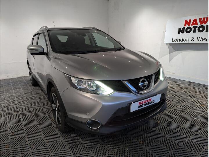 Nissan Qashqai 1.6 DCi N-Connecta 4WD Euro 6 (s/s) 5dr