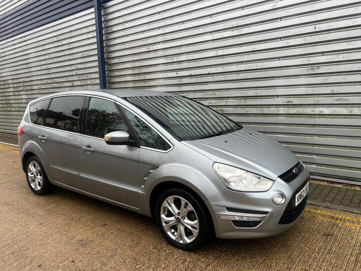 Ford S-Max 2.0 TDCi Titanium Euro 5 5dr