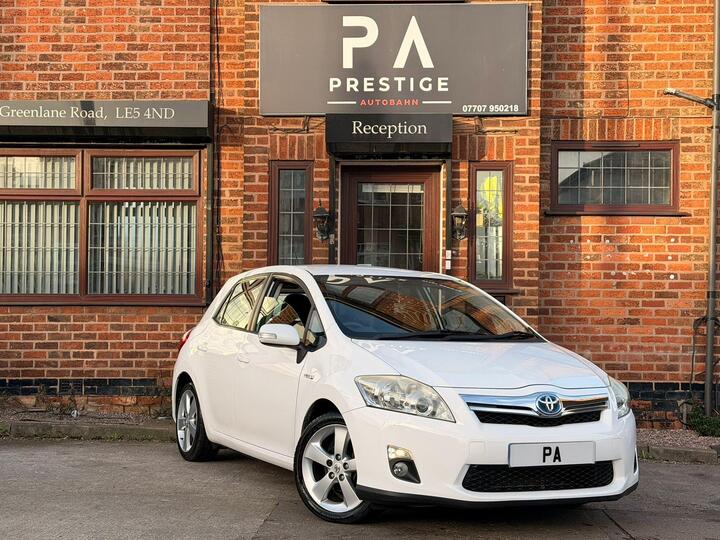 Toyota Auris 1.8 VVT-h T4 CVT Euro 5 (s/s) 5dr