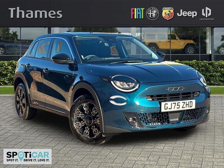 Fiat 600 1.2 MHEV E-DCT Euro 6 (s/s) 5dr