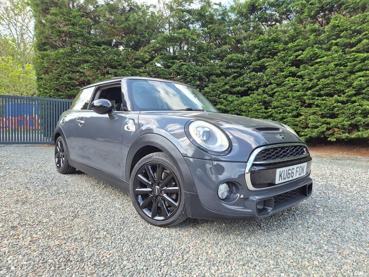 MINI Hatch 2.0 Cooper S Euro 6 (s/s) 3dr