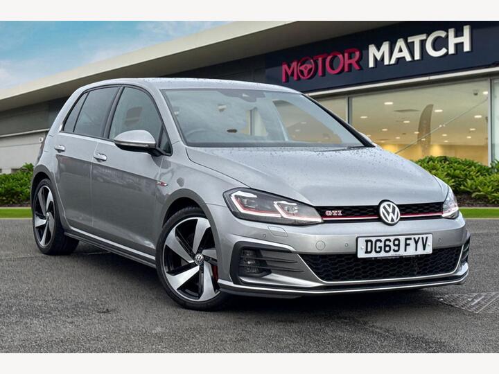 Volkswagen Golf 2.0 TSI GTI Performance DSG Euro 6 (s/s) 5dr Volkswagen Golf 2.0 TSI GTI Performance DSG Euro 6 (s/s) 5dr
