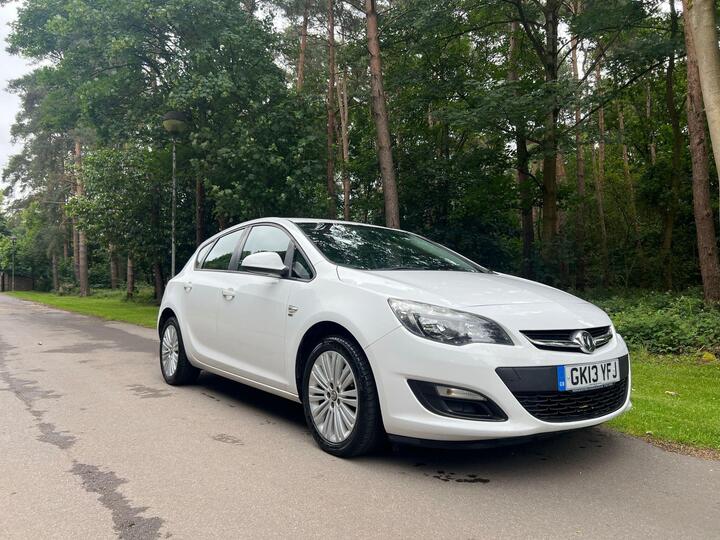 Vauxhall Astra 1.6 16v Energy Euro 5 5dr