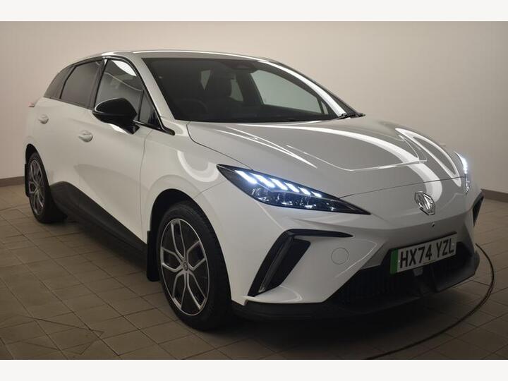 MG MG4 64kWh Trophy Long Range Auto 5dr