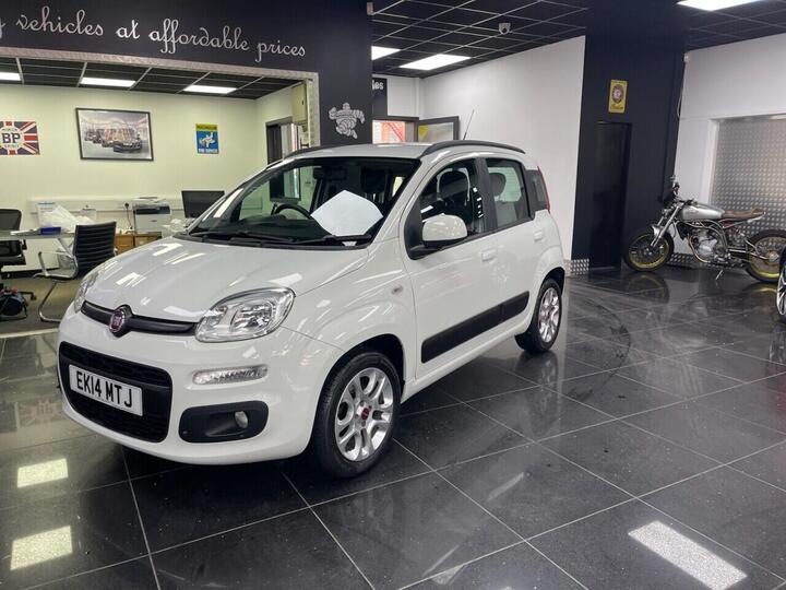 Fiat PANDA 1.2 Lounge Euro 6 5dr