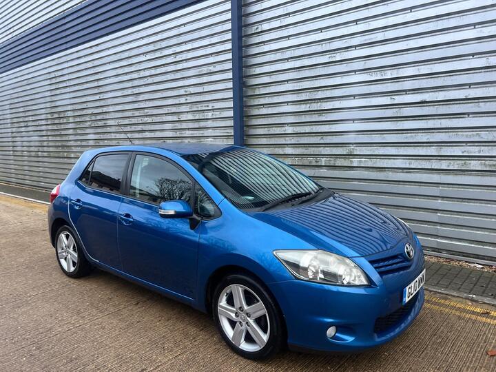 Toyota Auris 1.6 V-Matic SR Euro 5 5dr