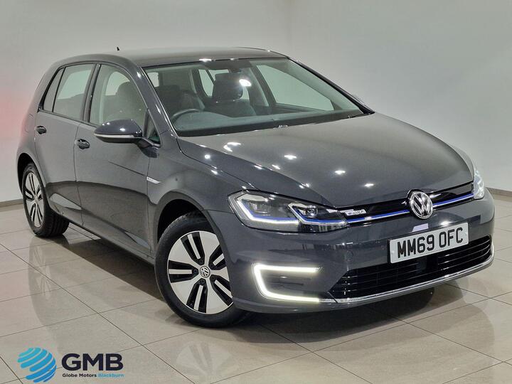 Volkswagen E-Golf 35.8kWh E-Golf Auto 5dr Volkswagen E-Golf 35.8kWh E-Golf Auto 5dr