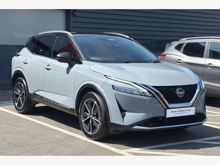 Nissan Qashqai 1.3 DIG-T MHEV Tekna XTRON Euro 6 (s/s) 5dr