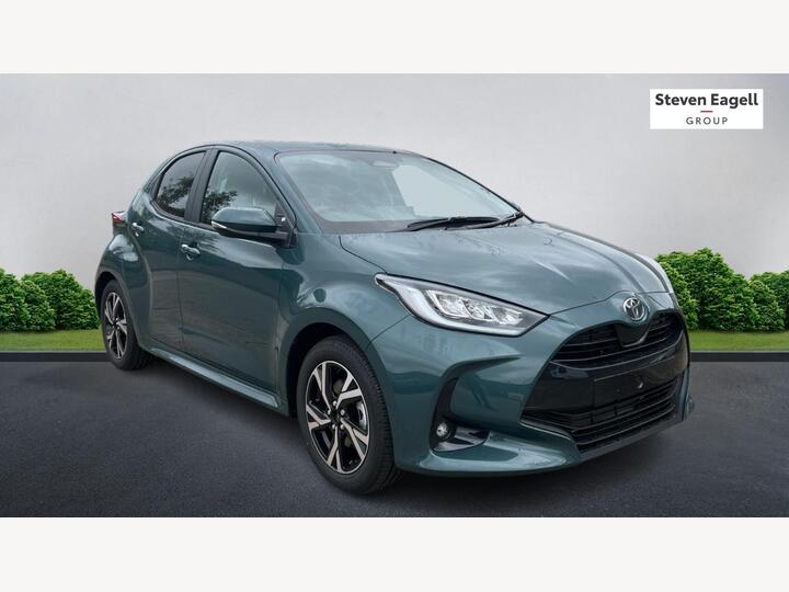 Toyota Yaris 1.5 VVT-h Design E-CVT Euro 6 (s/s) 5dr