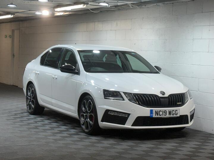 Skoda Octavia 2.0 TSI VRS Euro 6 (s/s) 5dr