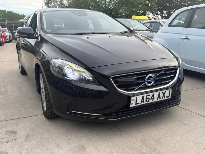 Volvo V40 1.6 T4 SE Hatchback 5dr Petrol Powershift Euro 5 (s/s) (180 Ps)