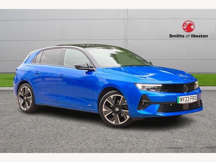 Vauxhall Astra 54kWh Ultimate Auto 5dr Vauxhall Astra 54kWh Ultimate Auto 5dr